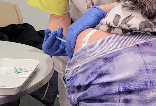 Vaccinazioni e test - prevista la sospensione