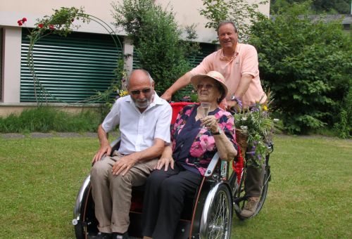 Un risciò per i nostri anziani